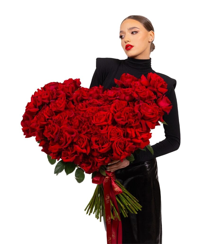 Flora Ria Red Roz Big Bouquet of Red Roses 1,300 AED • La Vie en Rose Flower Shop Dubai