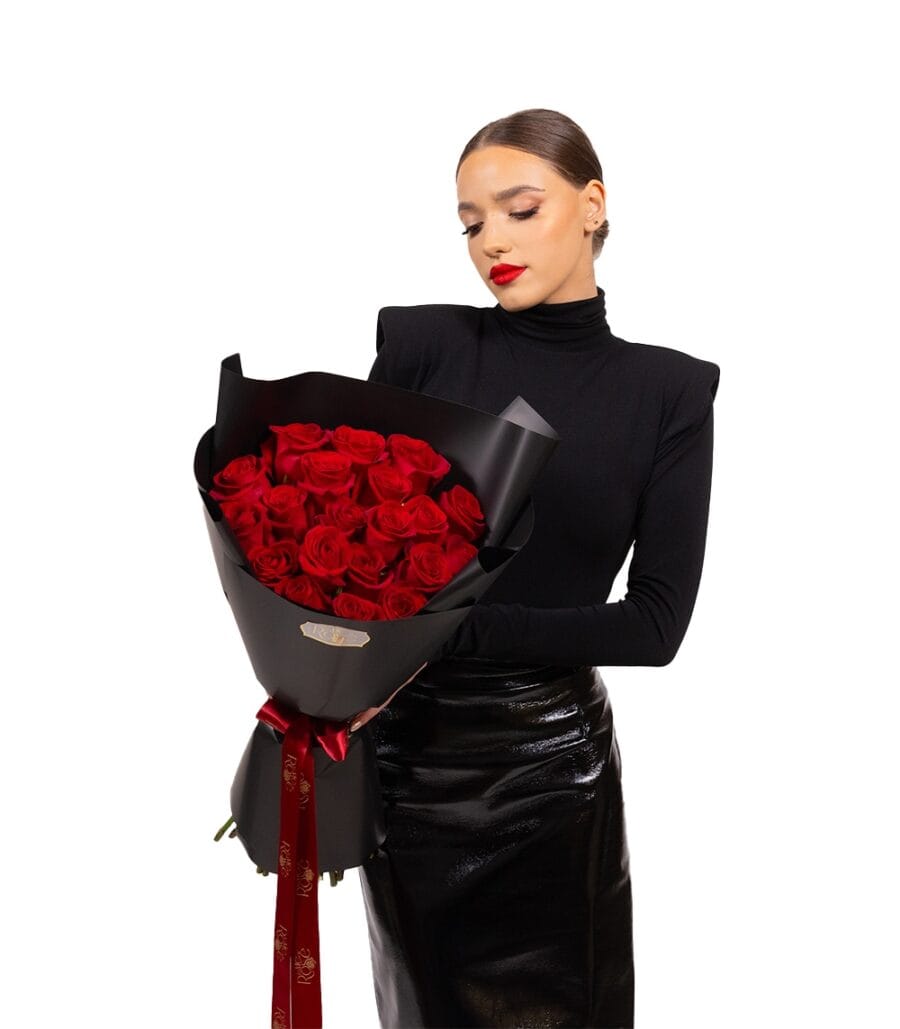 Flora Ria Red Roz Bouquet of 21 Red Roses • La Vie en Rose Flower Shop Dubai • As good as ...